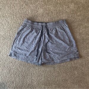 lululemon Women’s Gray Athletic Shorts Size 10 Drawstring Lined Pockets